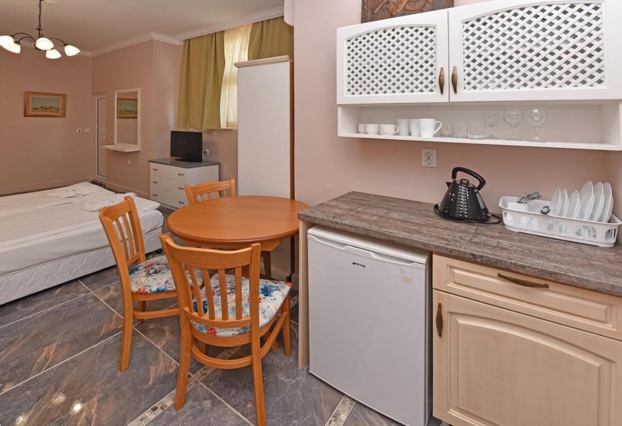 Sirena Palace Family Hotel Obzor Eksteriør bilde