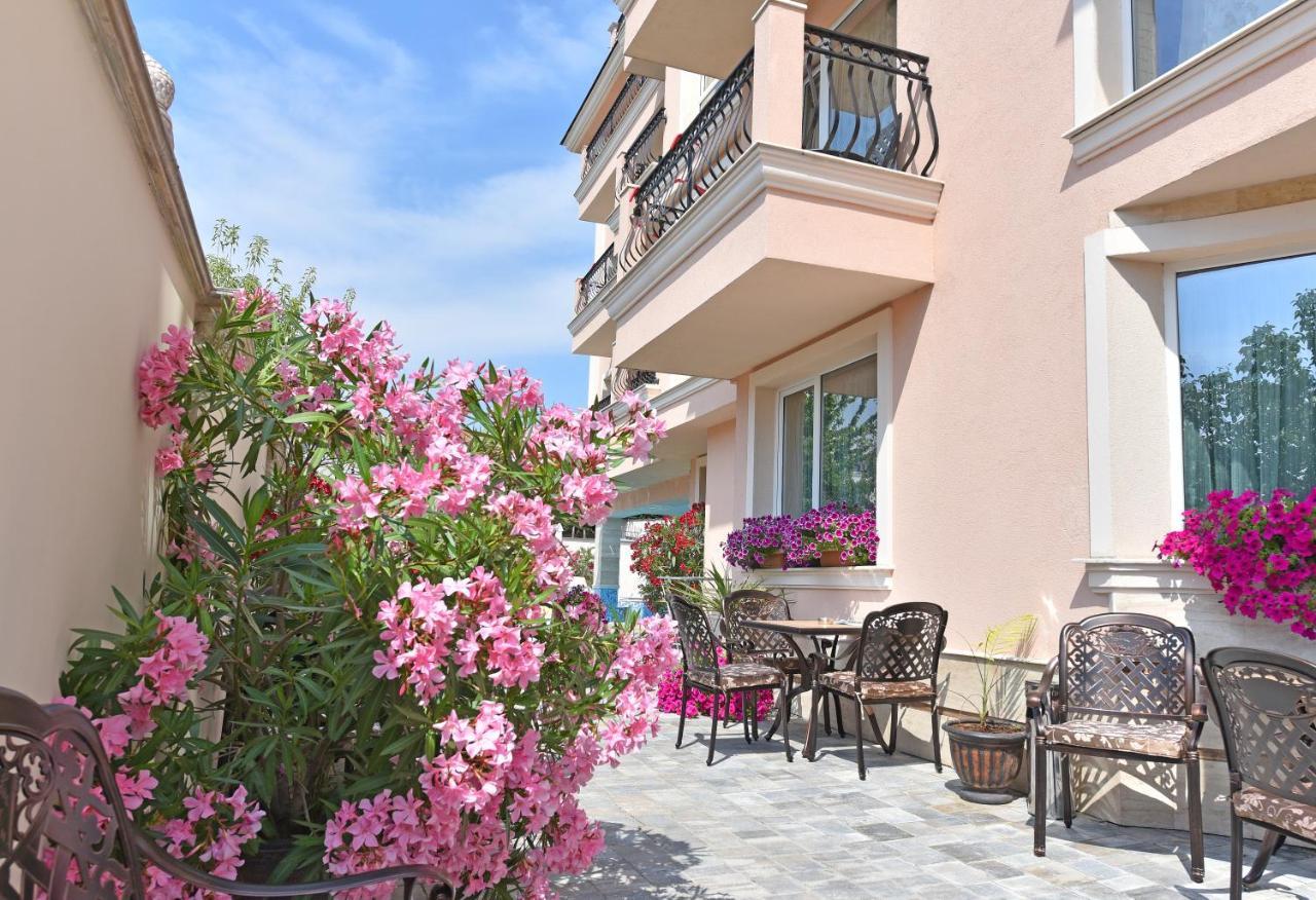 Sirena Palace Family Hotel Obzor Eksteriør bilde