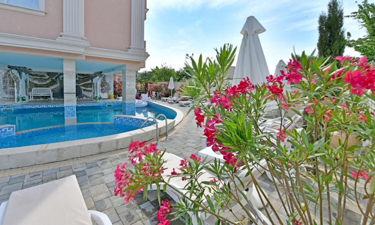 Sirena Palace Family Hotel Obzor Eksteriør bilde