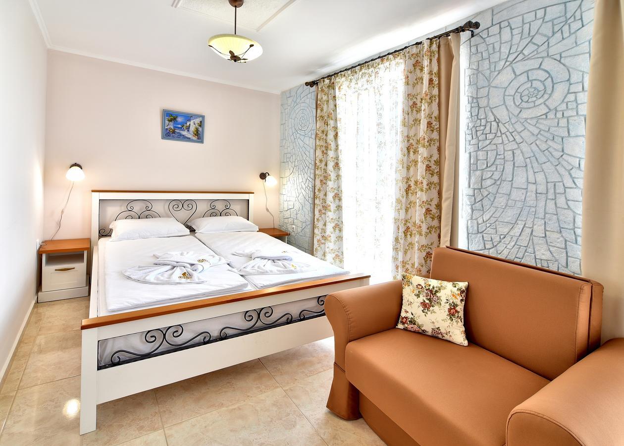 Sirena Palace Family Hotel Obzor Eksteriør bilde