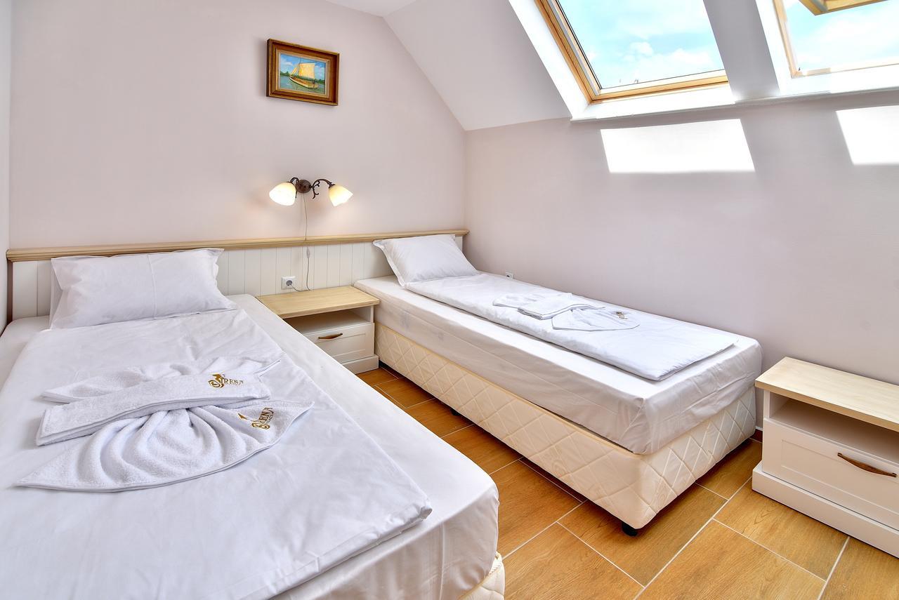 Sirena Palace Family Hotel Obzor Eksteriør bilde