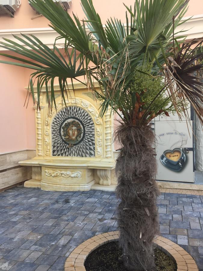 Sirena Palace Family Hotel Obzor Eksteriør bilde